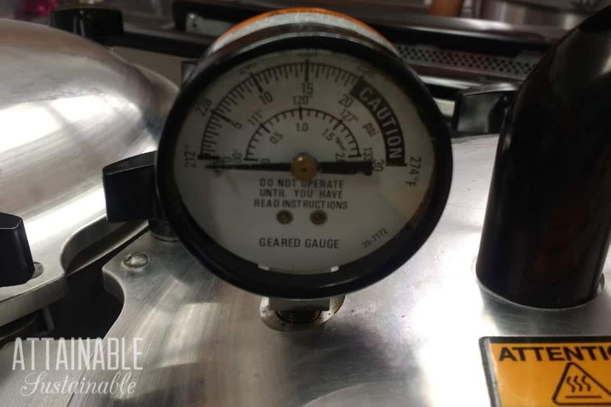 Pressure canning can seem intimidating when you are just learning to preserve food at home. These tips will help you confidently use your pressure canner. 上罐头制造商压力表
