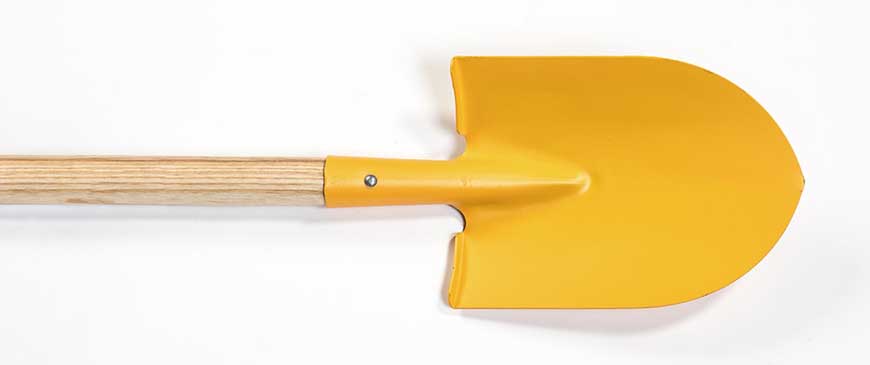 Finding gifts for kids that allow you to maintain your values of simplicity and less waste can be a challenge. Here's a bit of help! 孩子花园铲